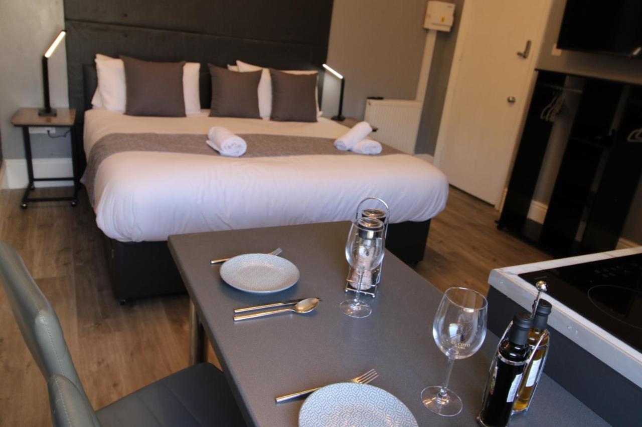 Clifton Villa Guest House لاندودنو المظهر الخارجي الصورة