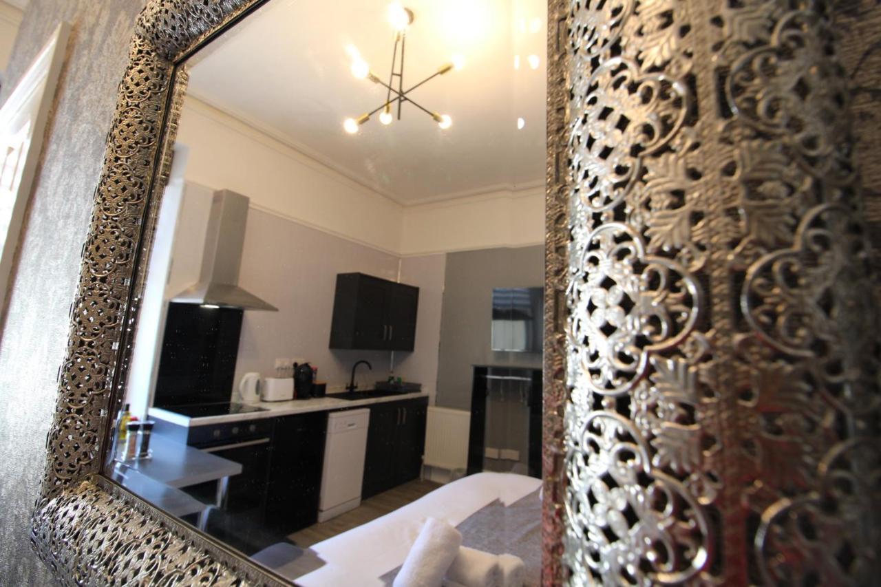 Clifton Villa Guest House لاندودنو المظهر الخارجي الصورة